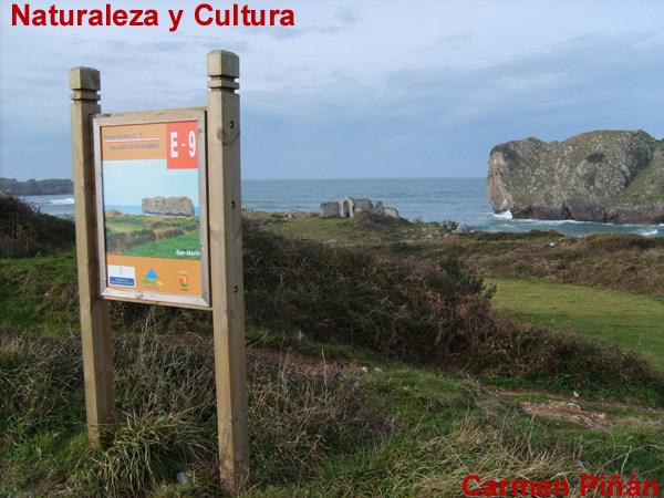 Capilla y Playa de San Martin